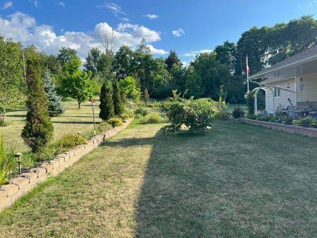 1874 Stockdale RD, Quinte West, ON K0K 2C0
