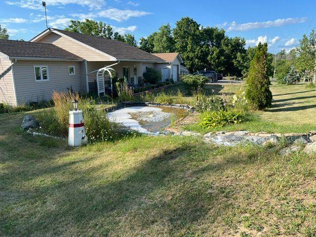 1874 Stockdale RD, Quinte West, ON K0K 2C0