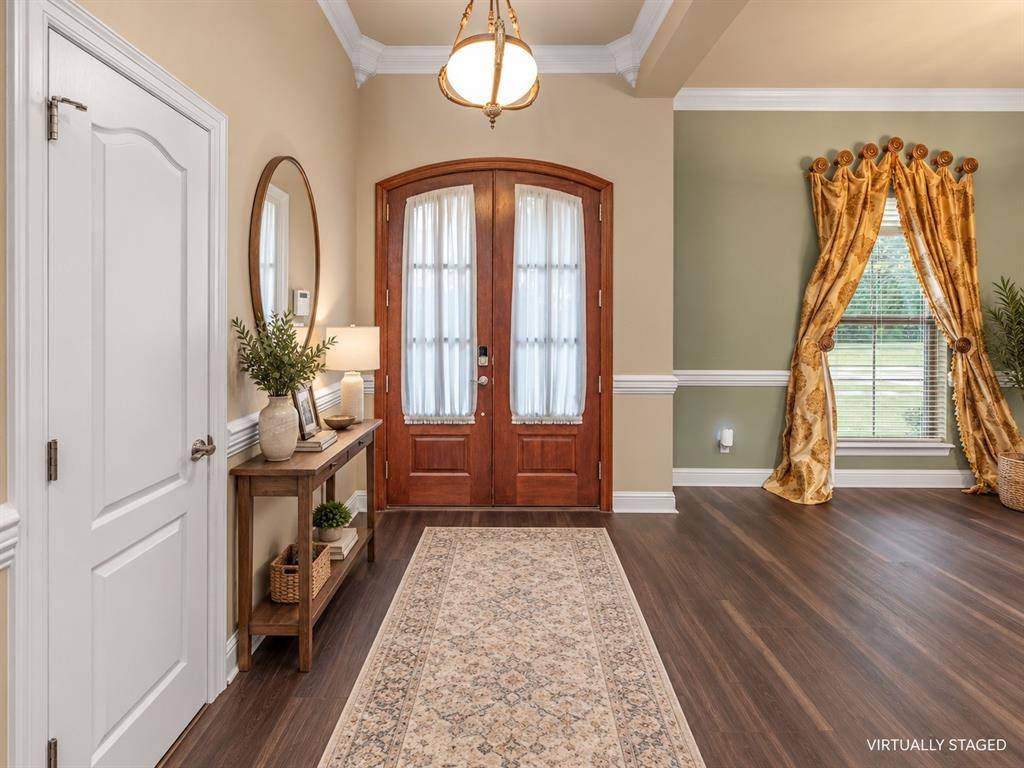 336 Briars Court, Bossier City, LA 71111