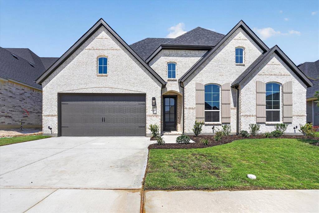 1025 Pelotazo Avenue, Fort Worth, TX 76247