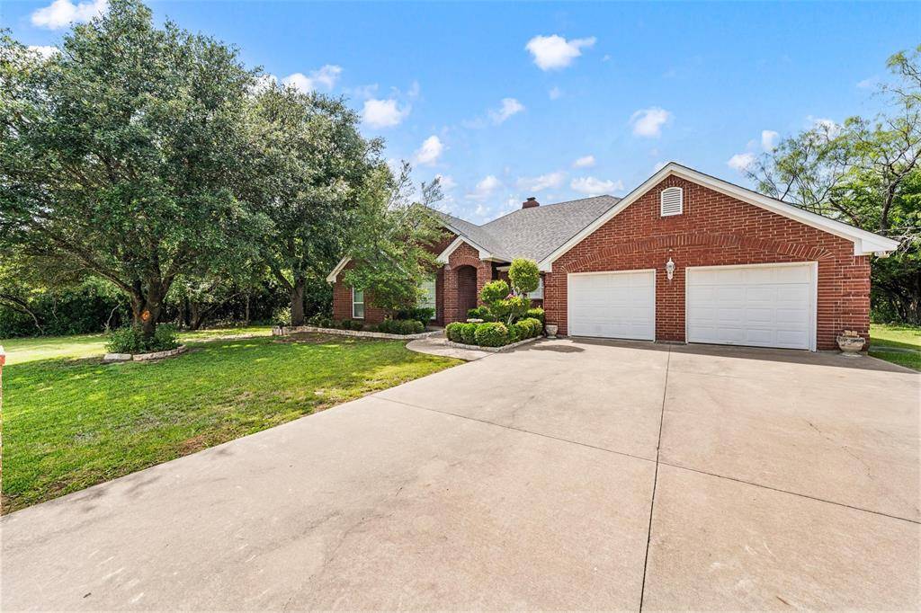 23008 Whispering Meadow Drive, Whitney, TX 76692
