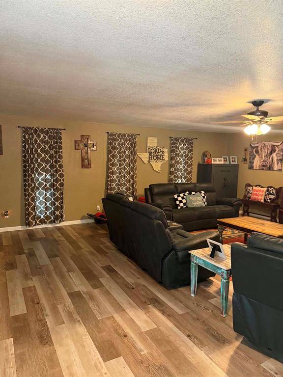 210 Vz County Road 2722, Mabank, TX 75147