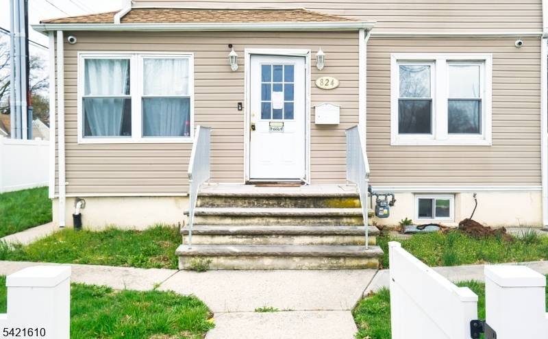 824 Chestnut St, Roselle Boro, NJ 07203