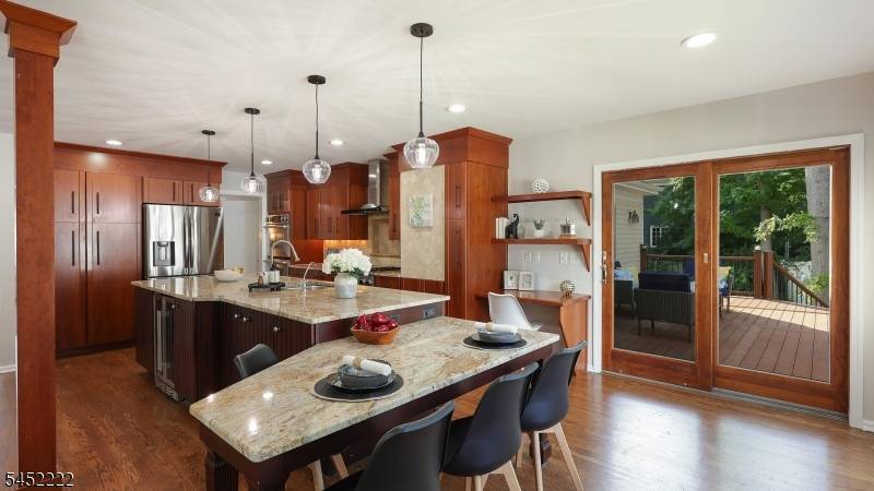 15 Plymouth Rd, Westfield Town, NJ 07090