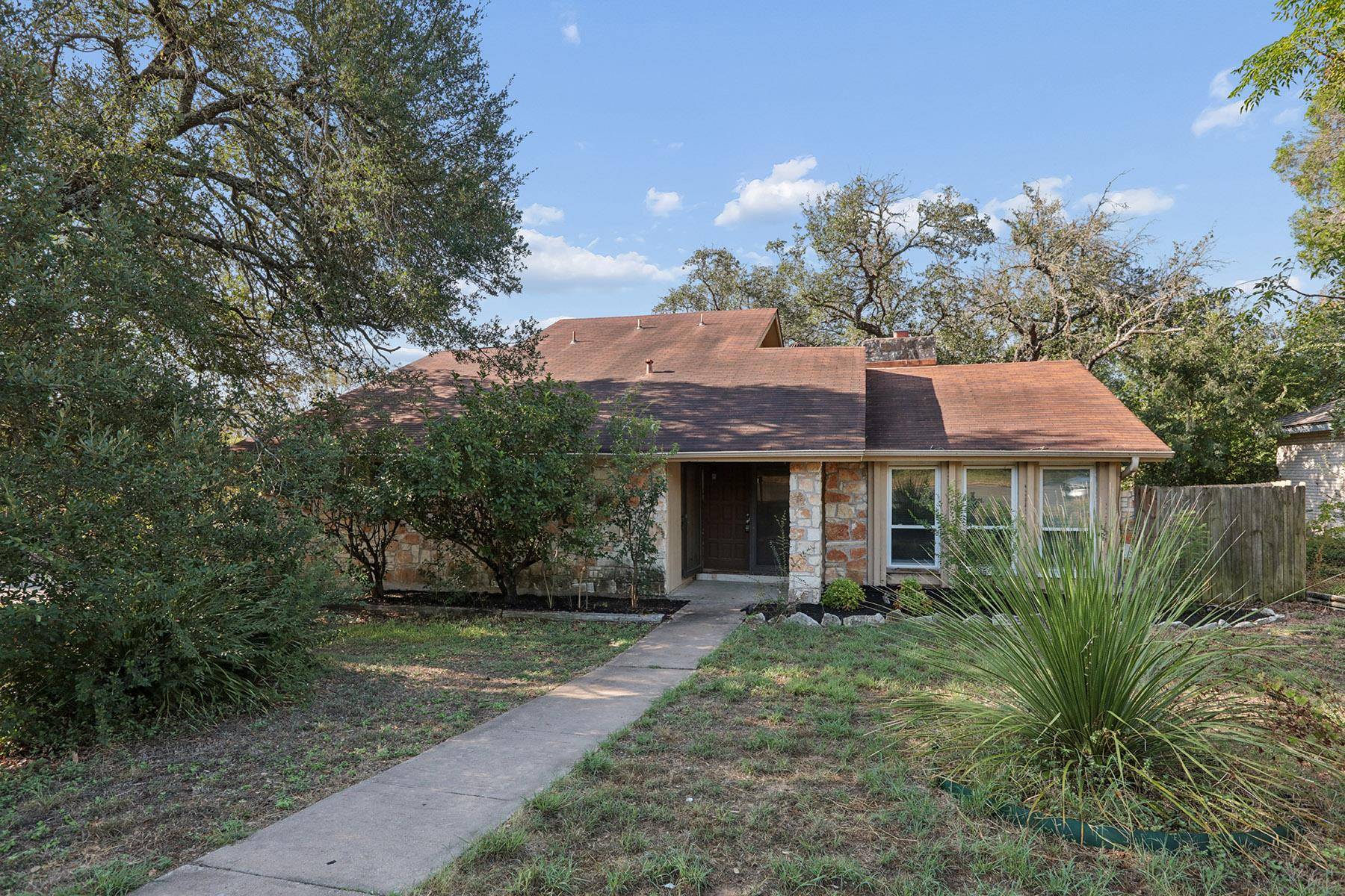 7219 Scenic Brook DR, Austin, TX 78736