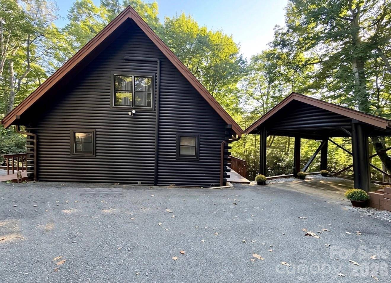 89 Woodcliff LOOP, Newland, NC 28657
