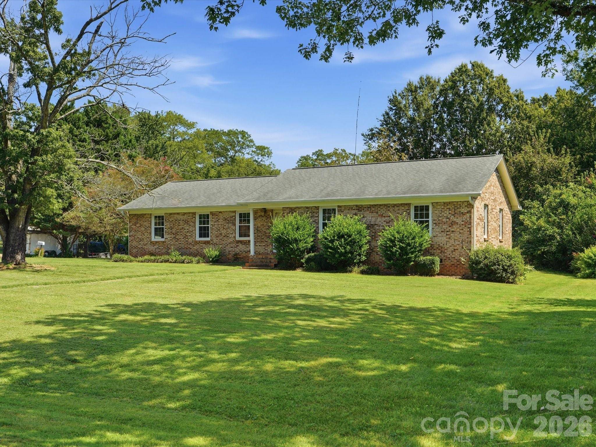 14232 Springwater DR, Matthews, NC 28105