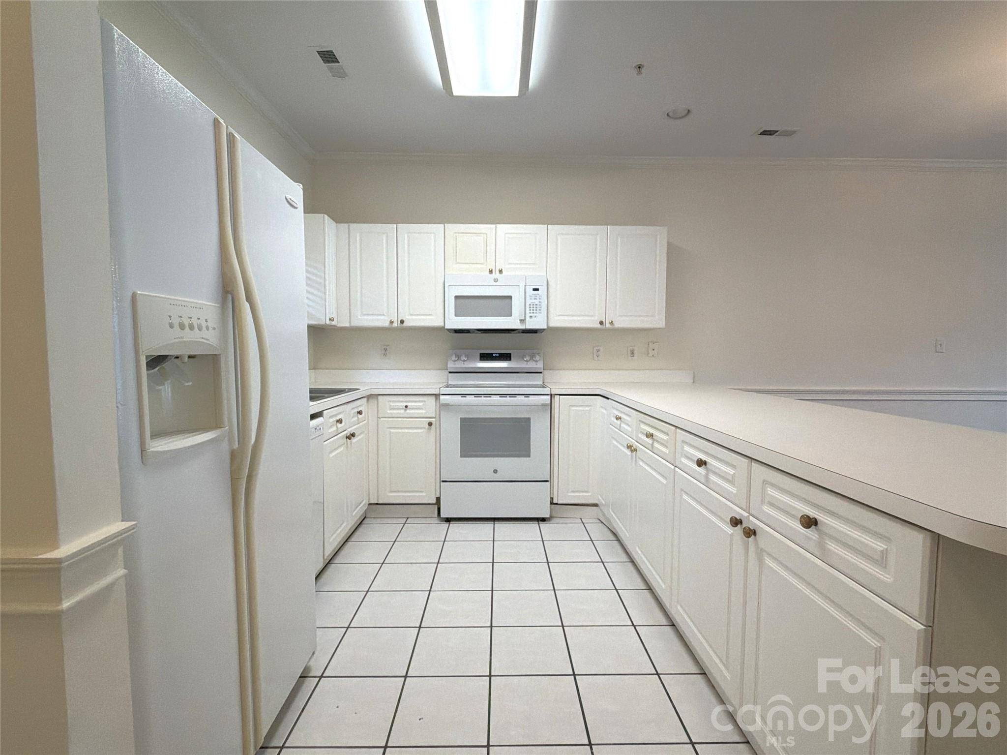 9113 Meadow Vista RD, Charlotte, NC 28213