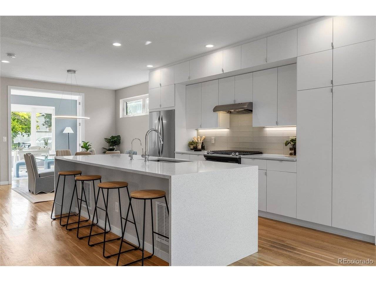 2953 S Delaware, Englewood, CO 80110