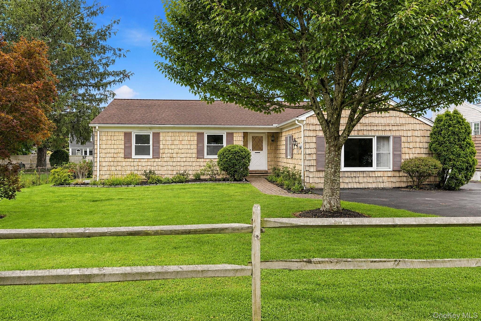 263 Willis AVE, Hawthorne, NY 10532