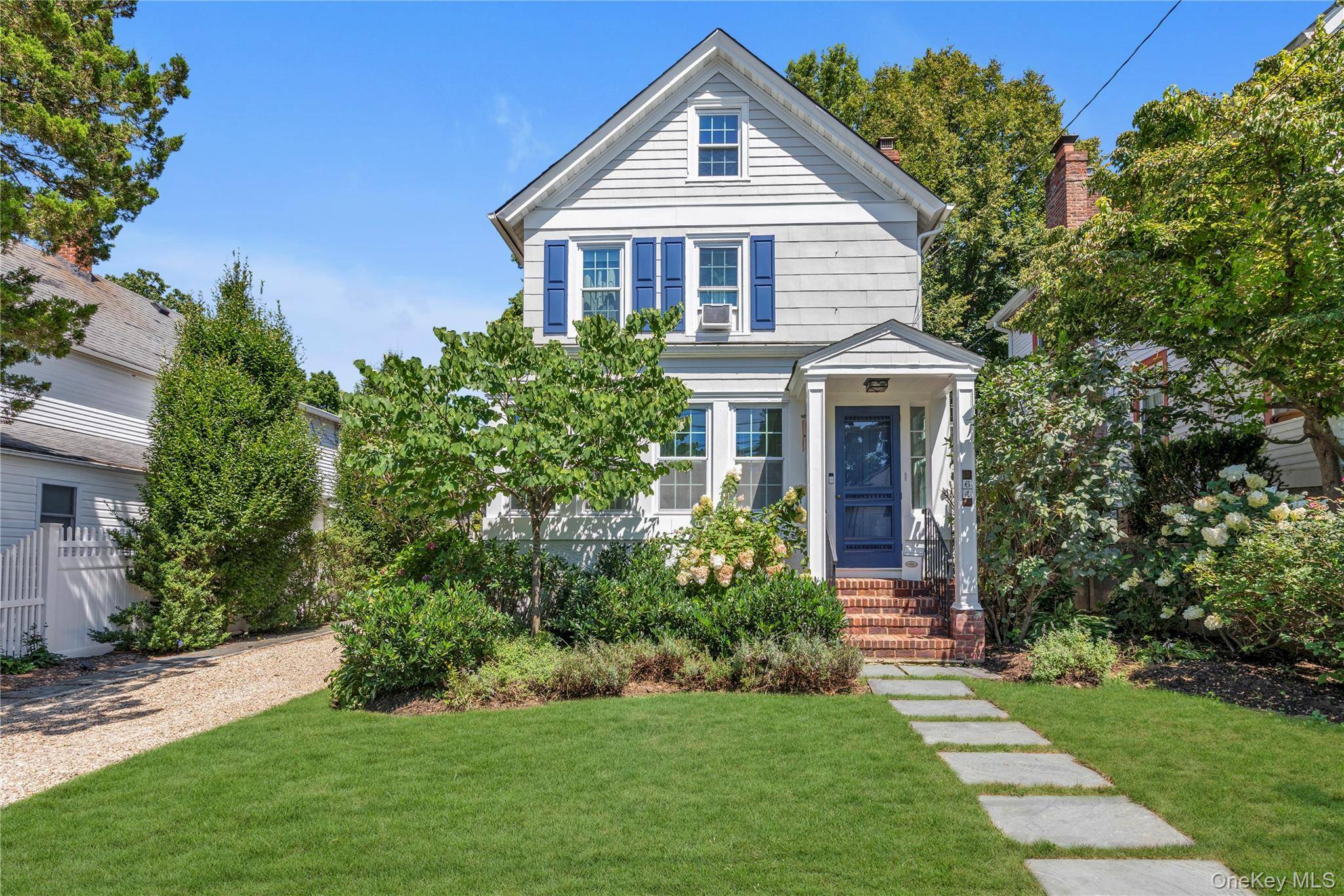 64 Tooker AVE, Oyster Bay, NY 11771