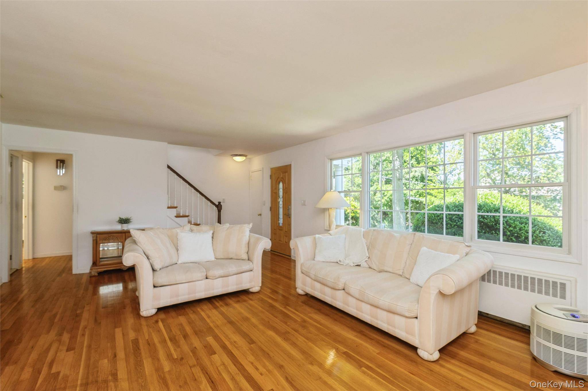24 Old Homestead RD, Port Jefferson, NY 11777