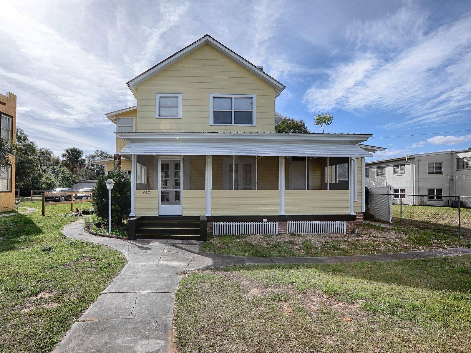 422 & 426 E CITRUS AVE, Eustis, FL 32726