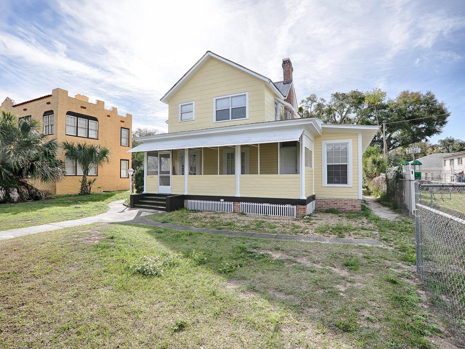 422 & 426 E CITRUS AVE, Eustis, FL 32726