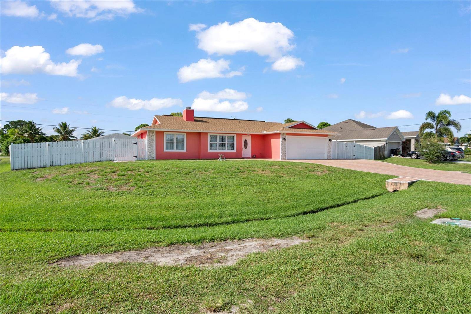 402 SW SEAFLOWER TER, Port St Lucie, FL 34984