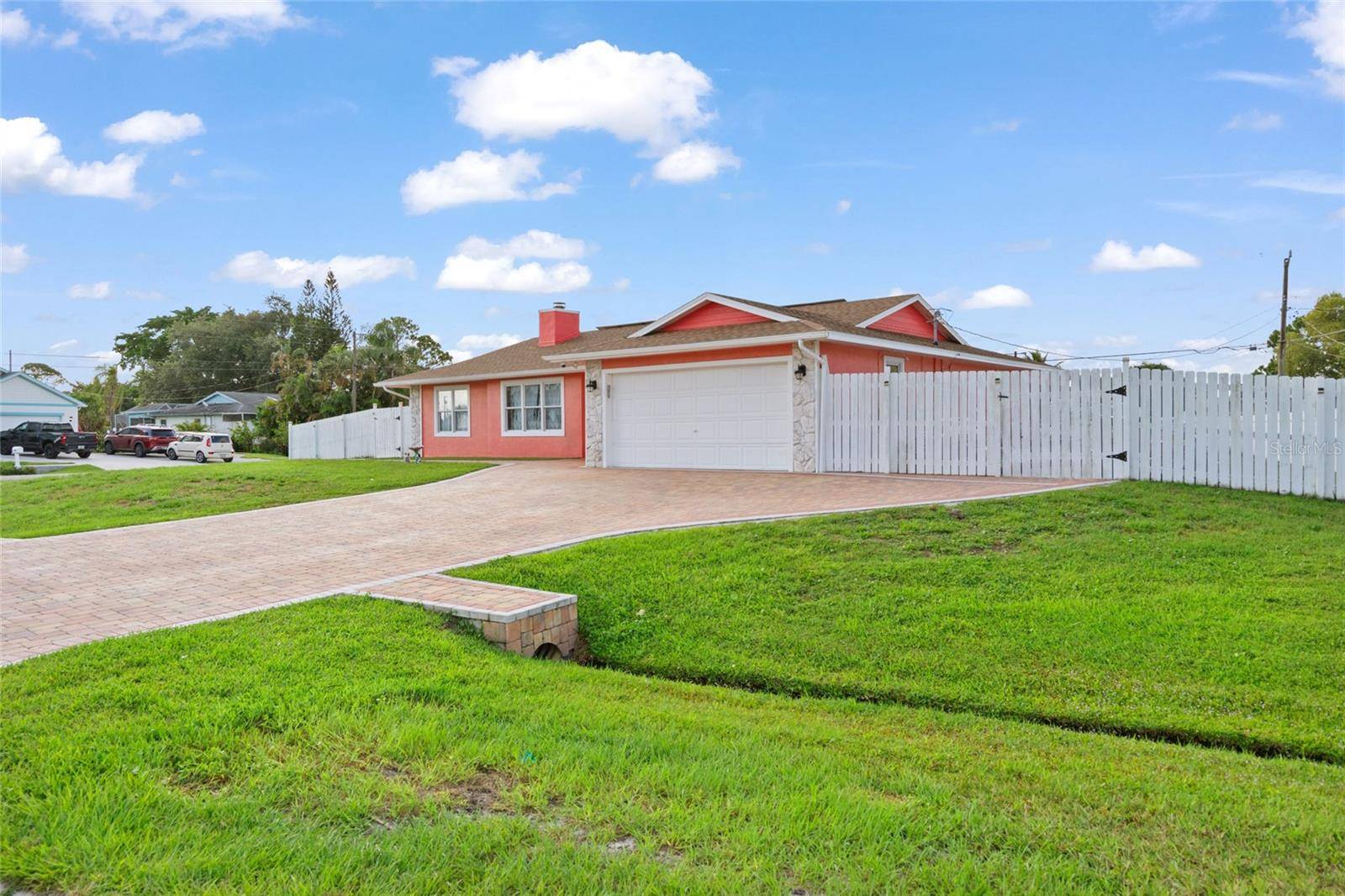 402 SW SEAFLOWER TER, Port St Lucie, FL 34984