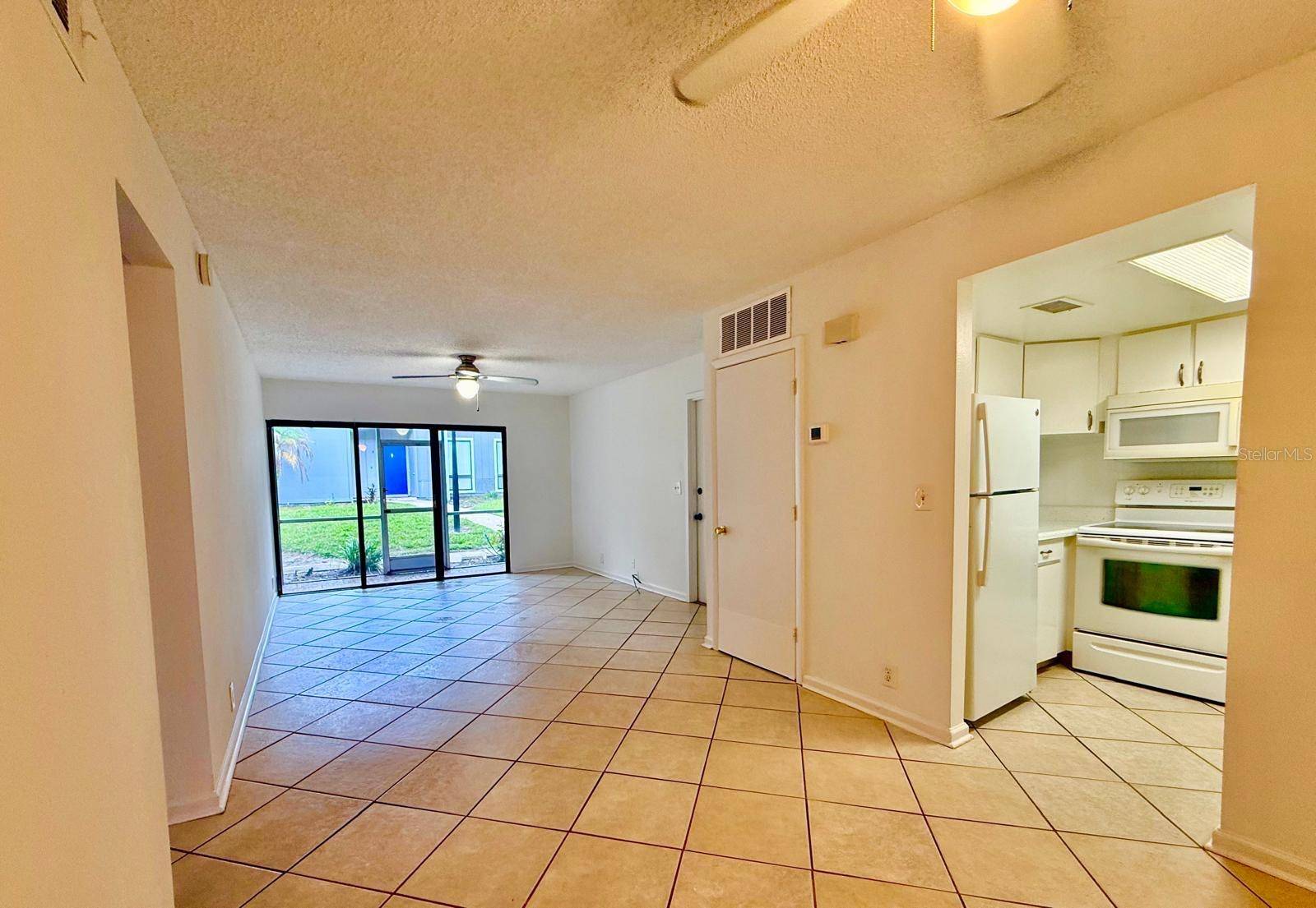 20 SHEOAH BLVD #9, Winter Springs, FL 32708