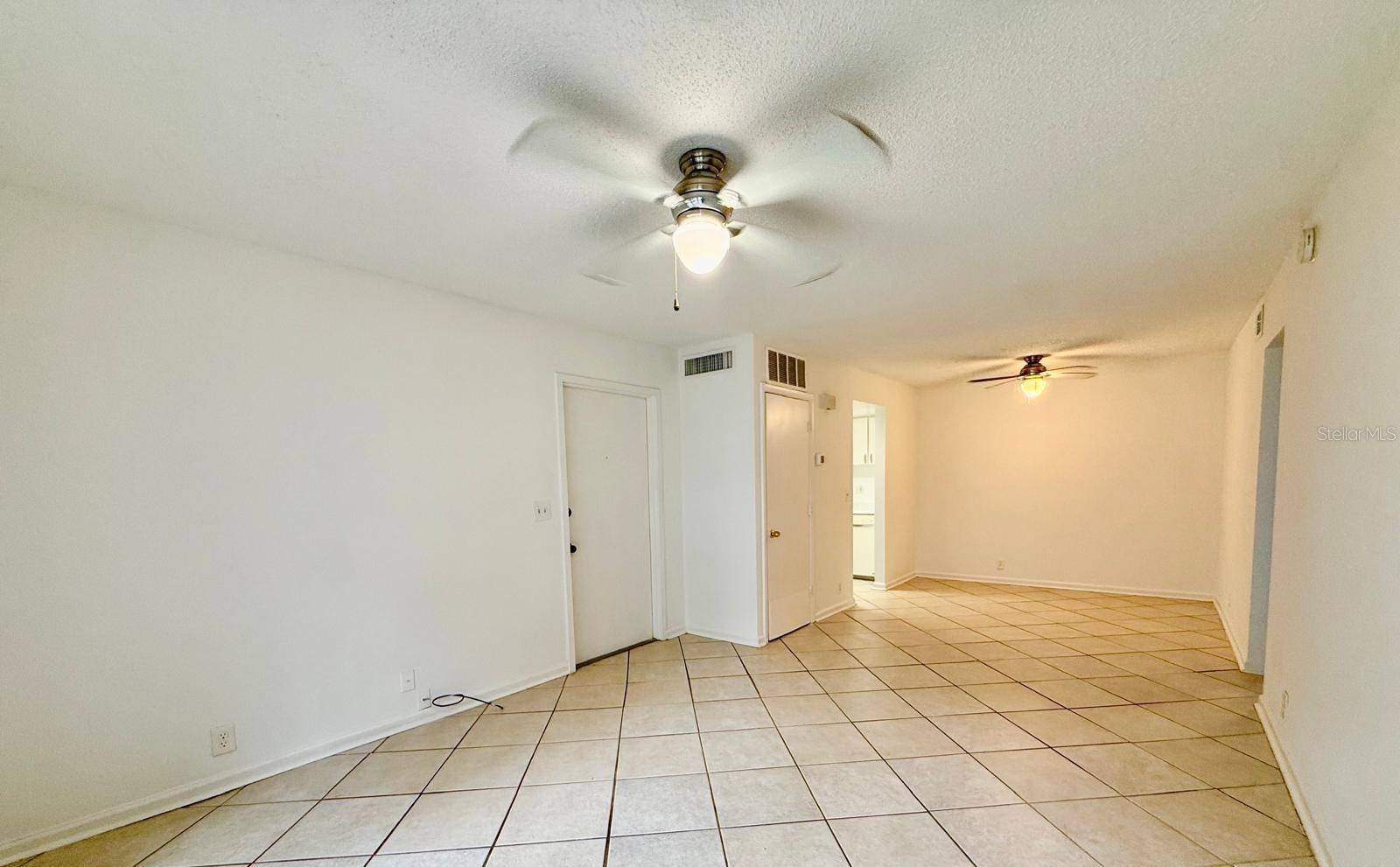 20 SHEOAH BLVD #9, Winter Springs, FL 32708