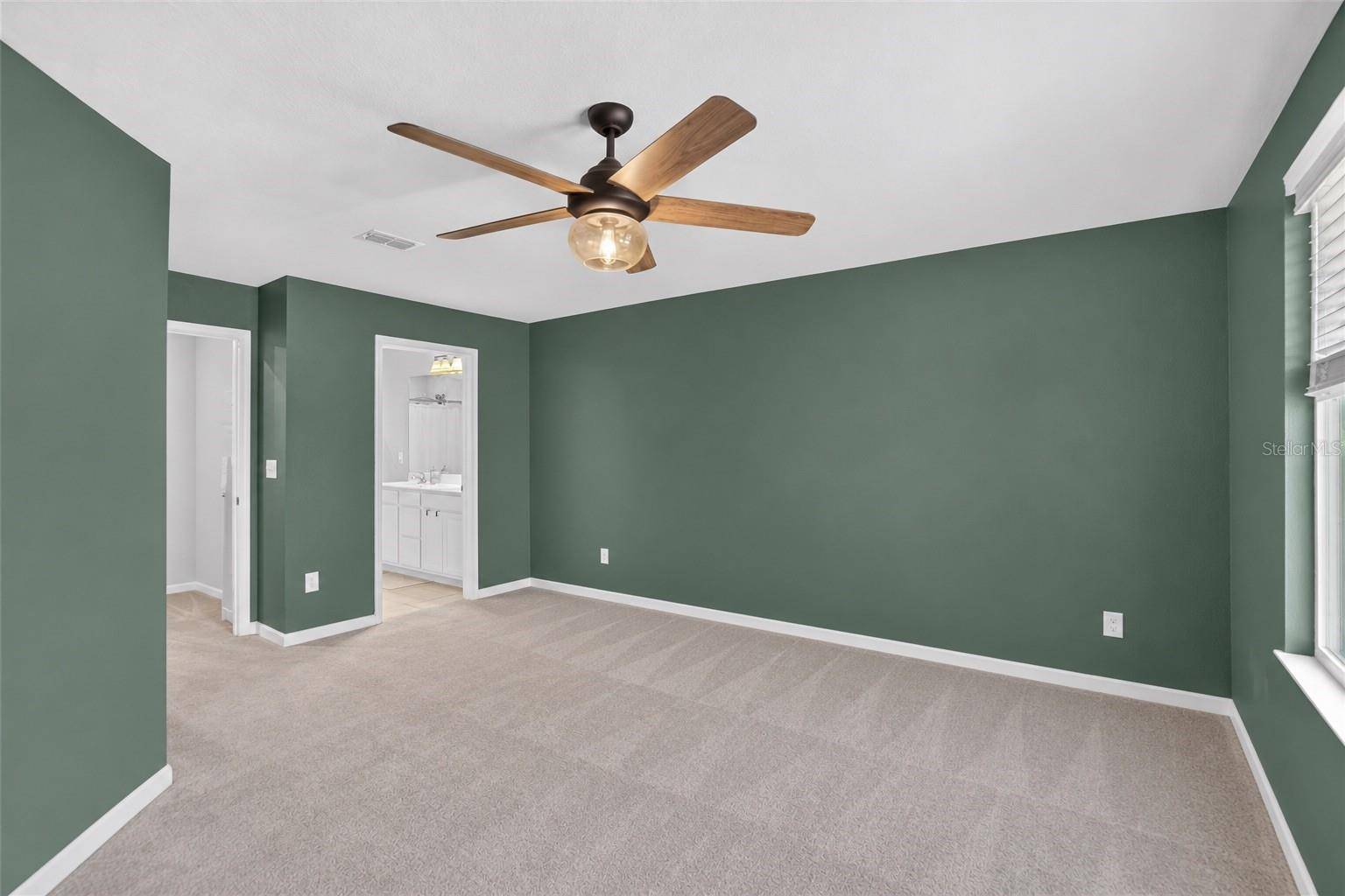 2911 JACOB CROSSING LN, Holiday, FL 34691