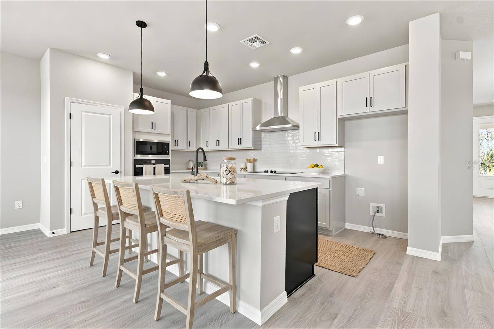 3395 YELLOW CASSIA DR, Wesley Chapel, FL 33543