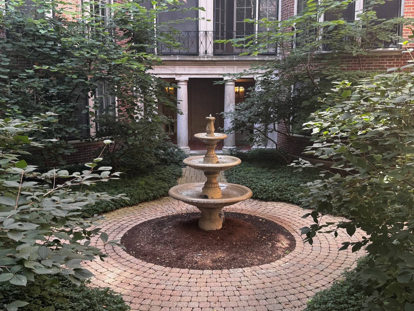 946 Michigan AVE #3C, Evanston, IL 60202
