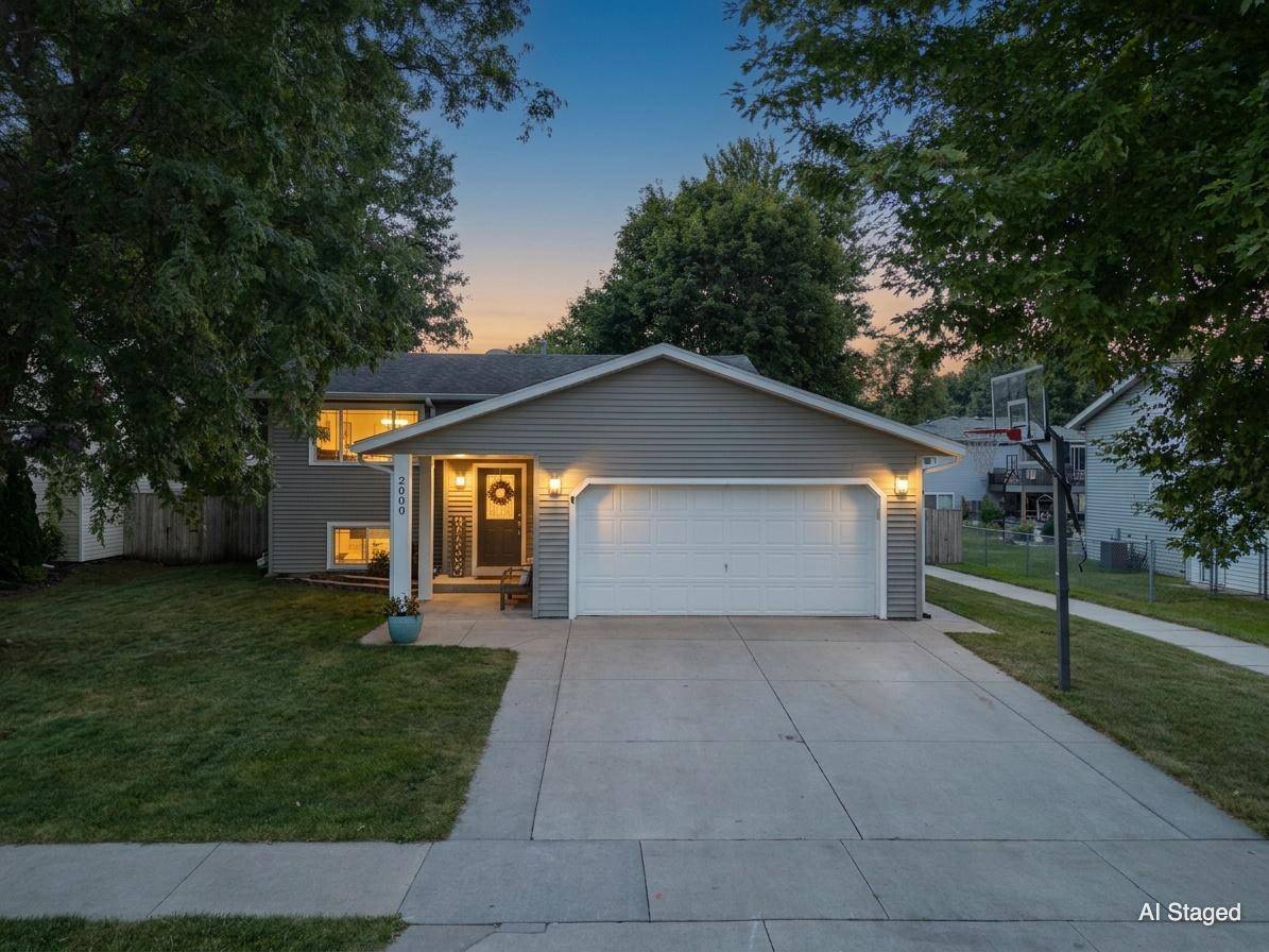 2000 23 1/2 ST SE, Rochester, MN 55904