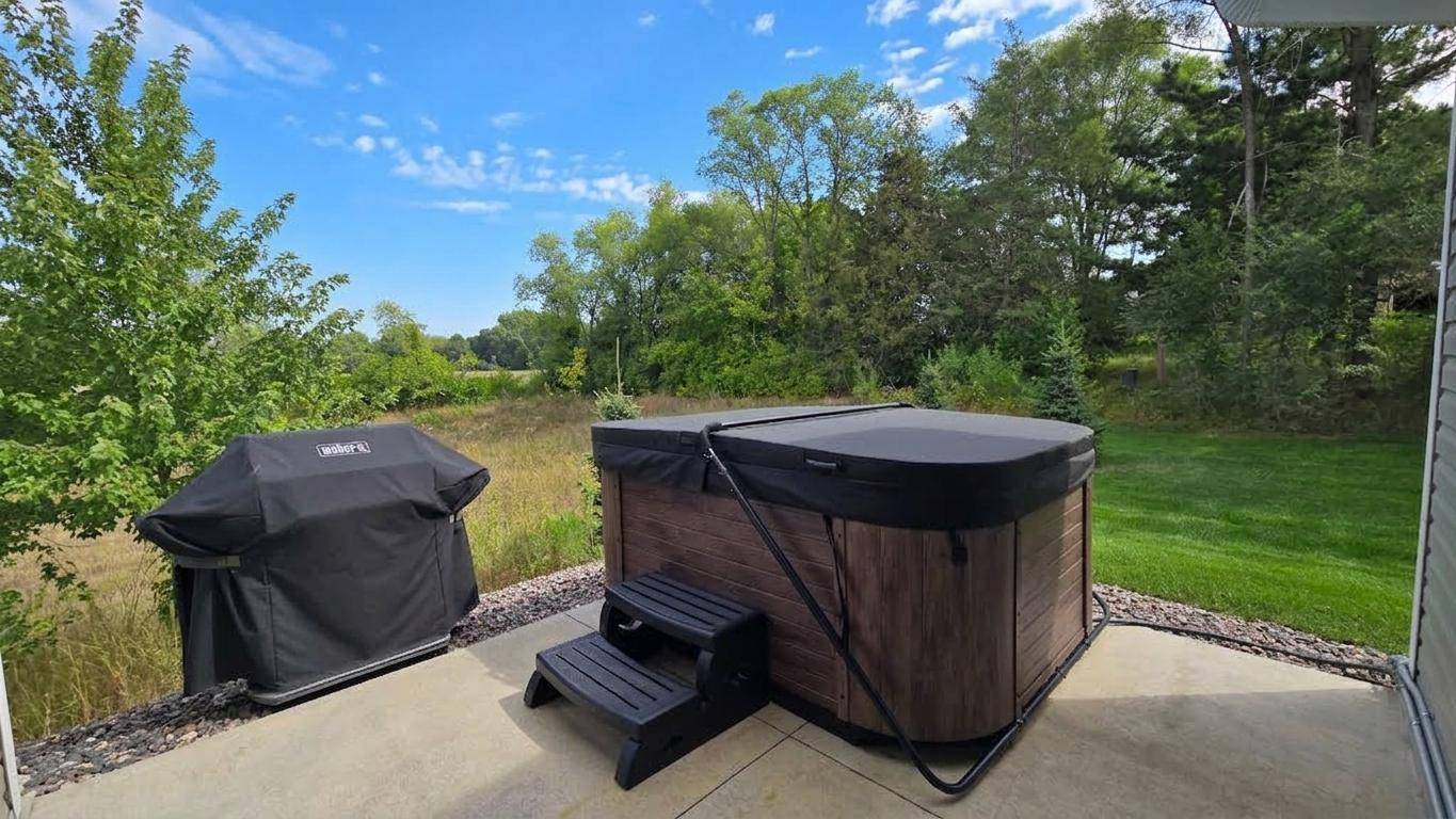3134 Zuni Way NW, Anoka, MN 55303