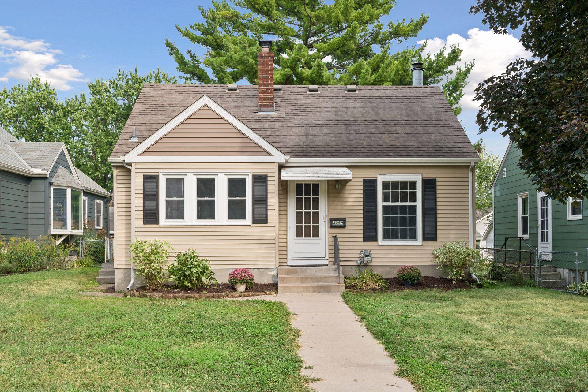 3049 Edgewood AVE S, Saint Louis Park, MN 55426