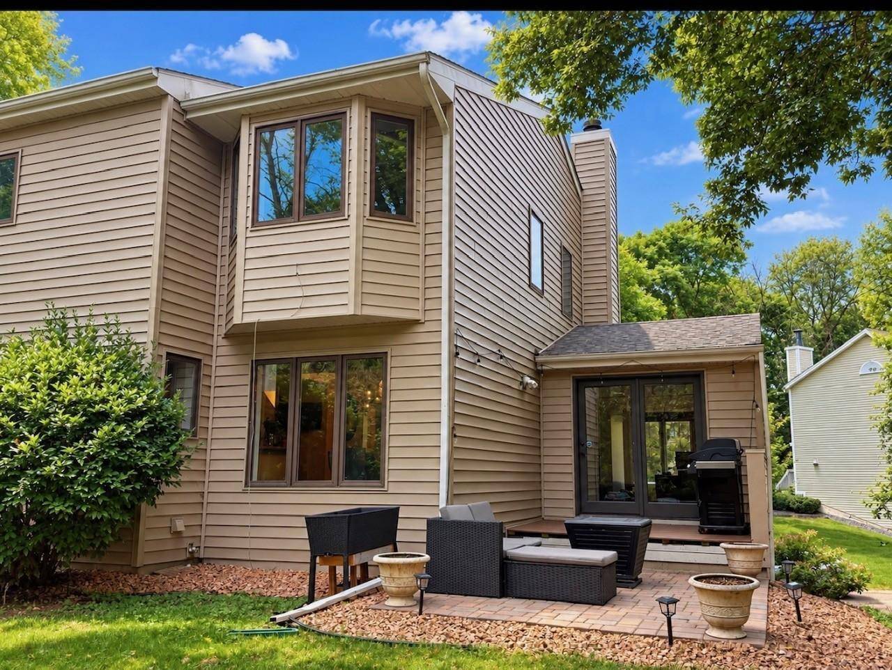 4959 W End LN, Minnetonka, MN 55345