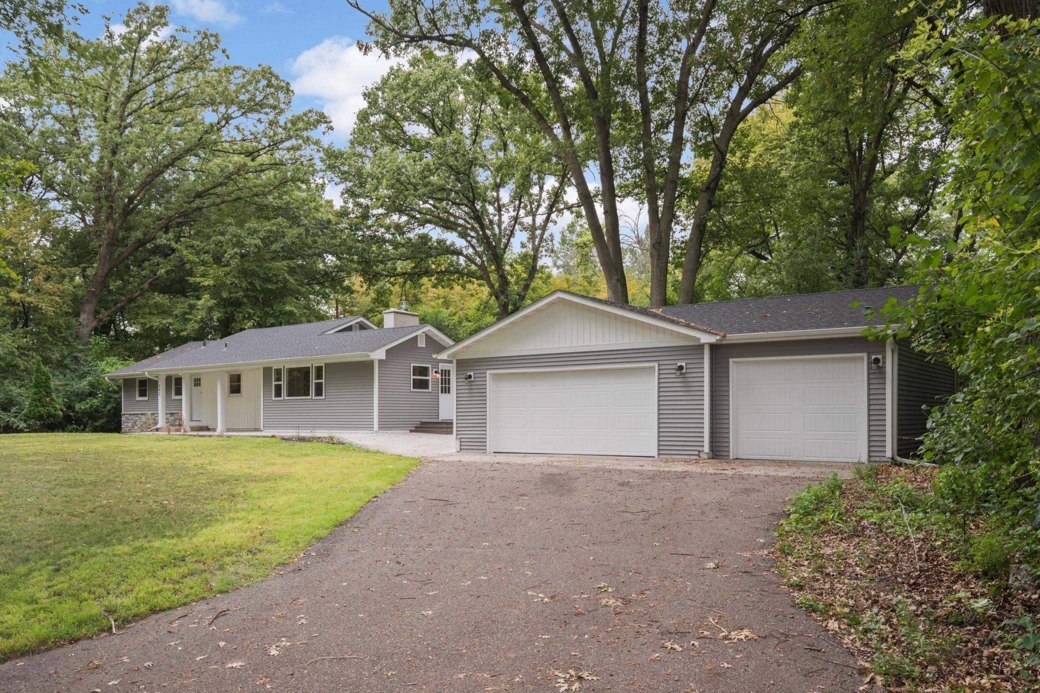 342 Kenmar CIR, Minnetonka, MN 55305