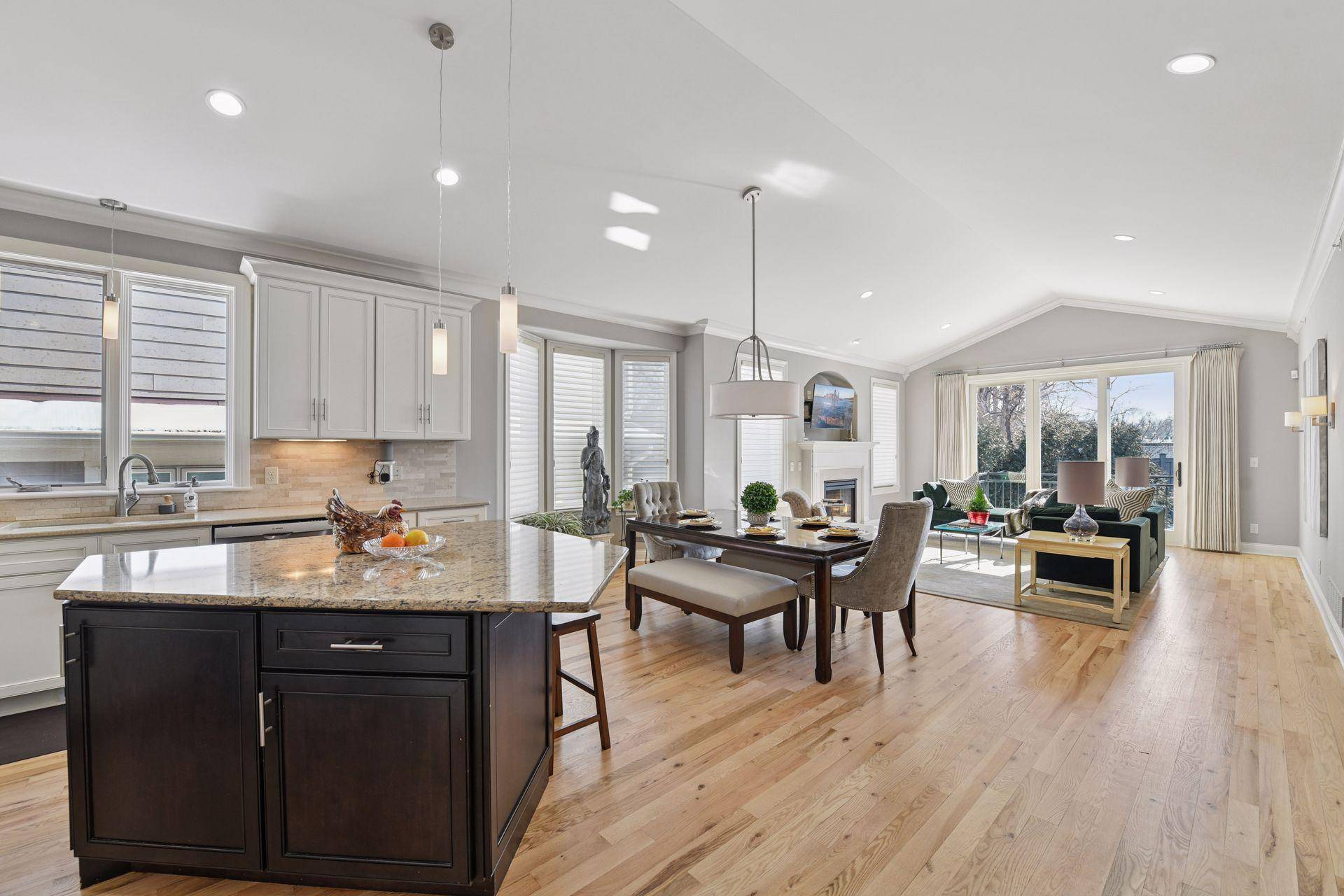 17435 Sanctuary DR, Minnetonka, MN 55391