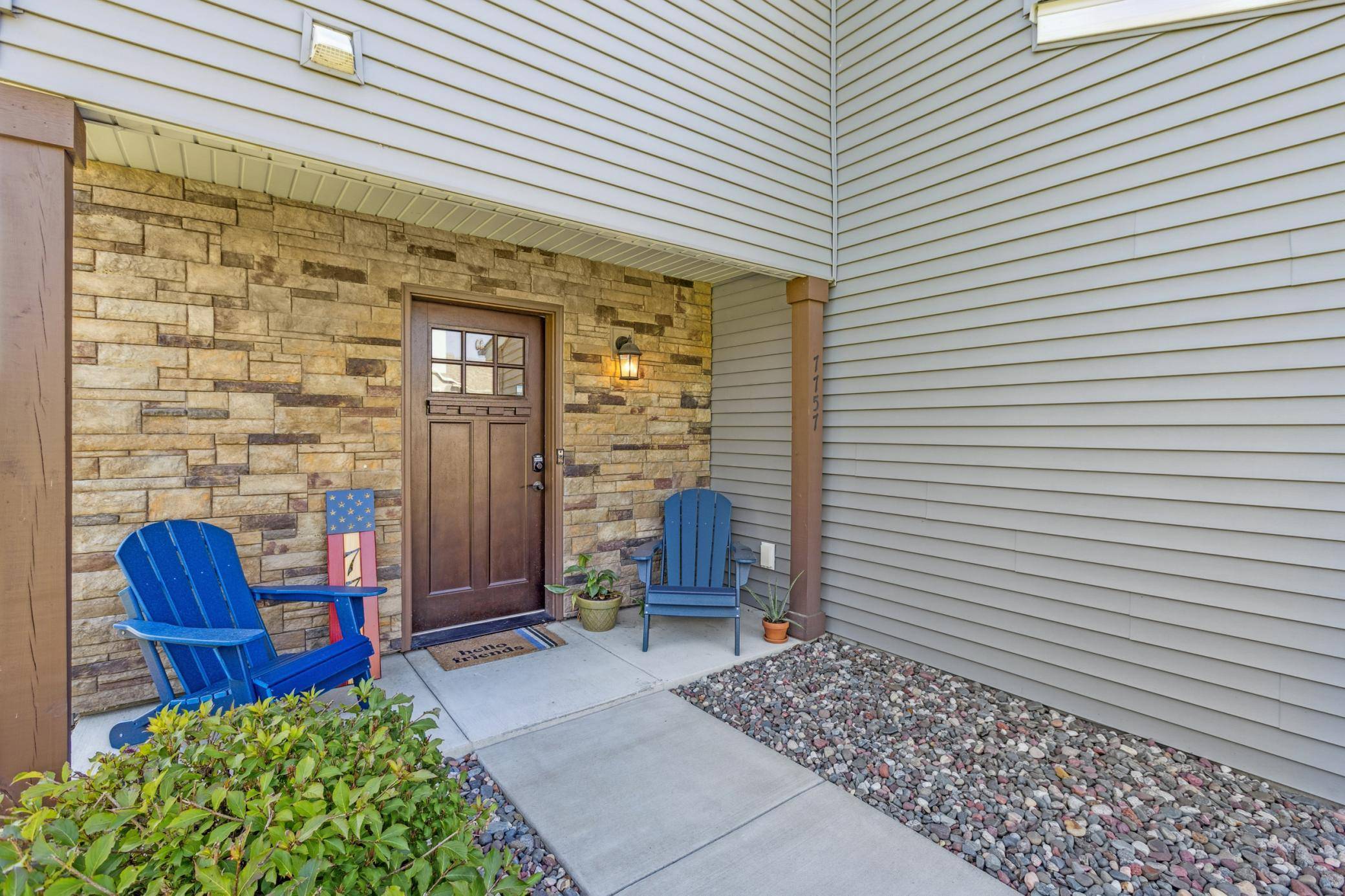 7757 Sterling DR, Rockford, MN 55373