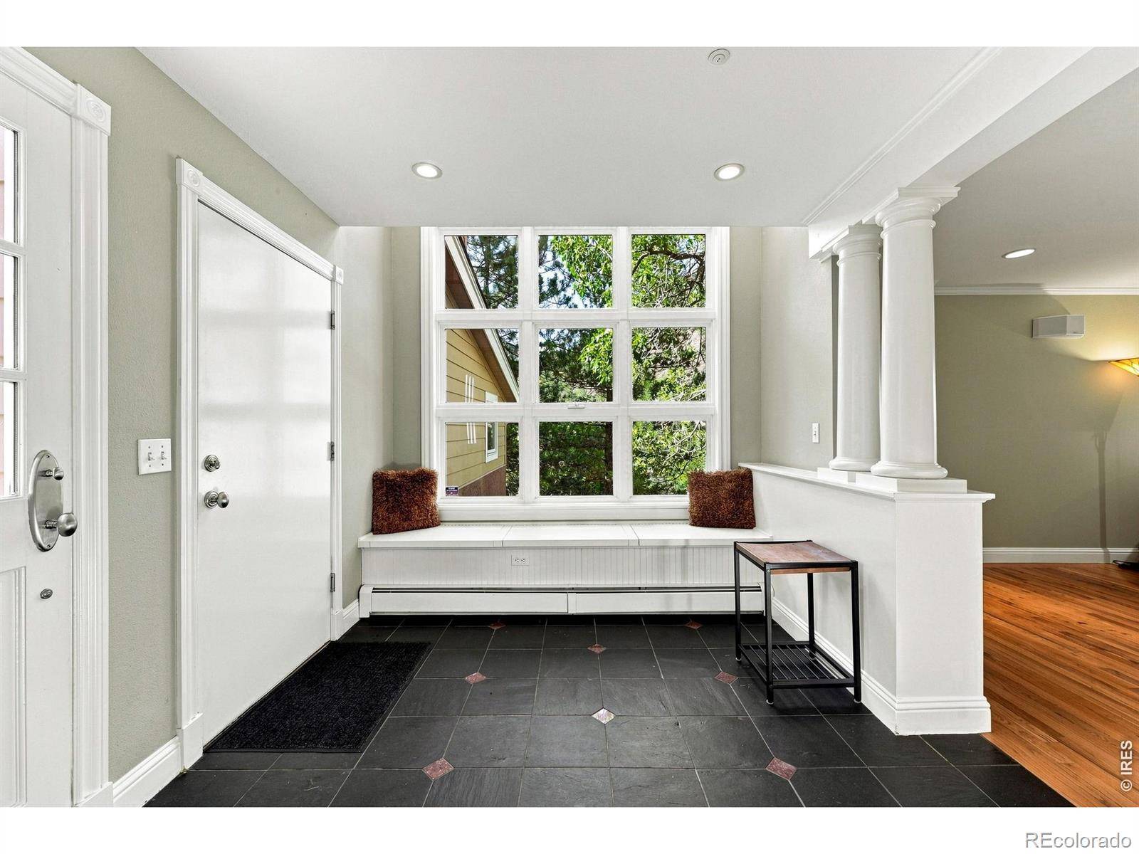 15 Arrowleaf CT, Boulder, CO 80304