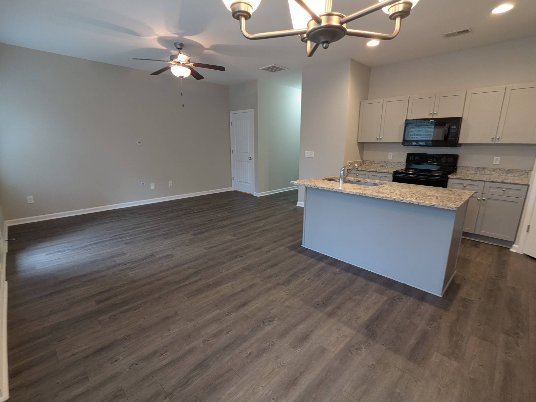 702 Pippin Dr, Antioch, TN 37013