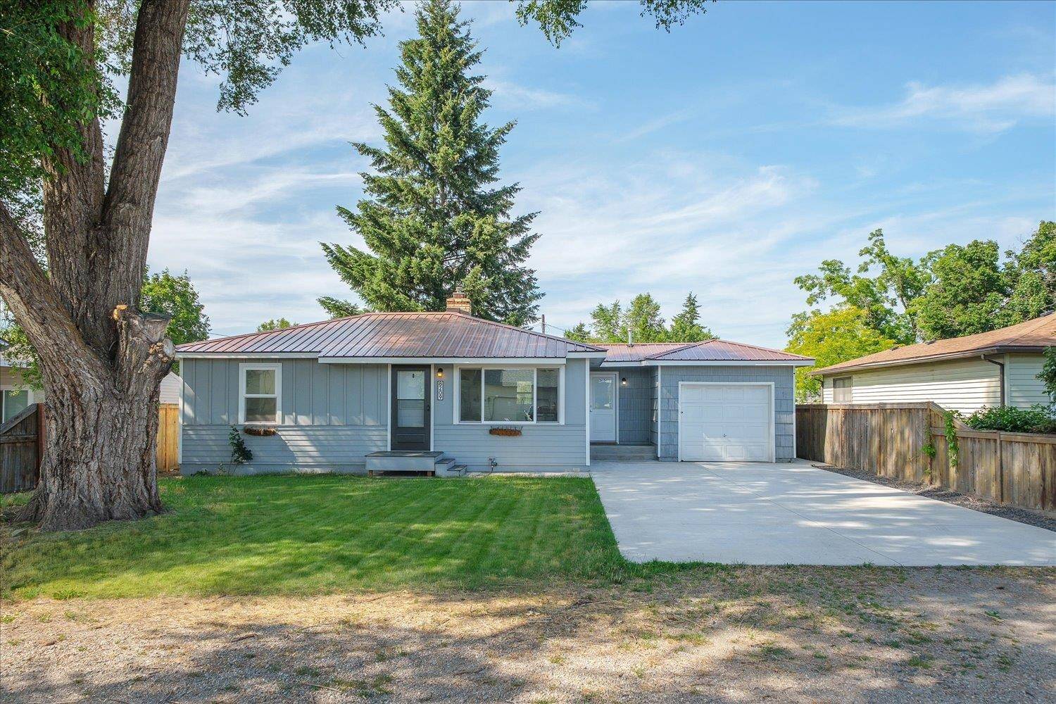 8209 E Indiana Ave, Spokane Valley, WA 99212