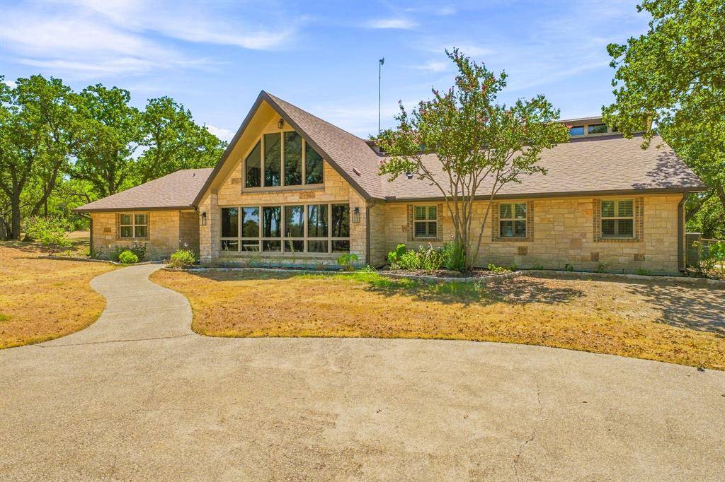 230 Private Road 2174, Decatur, TX 76234