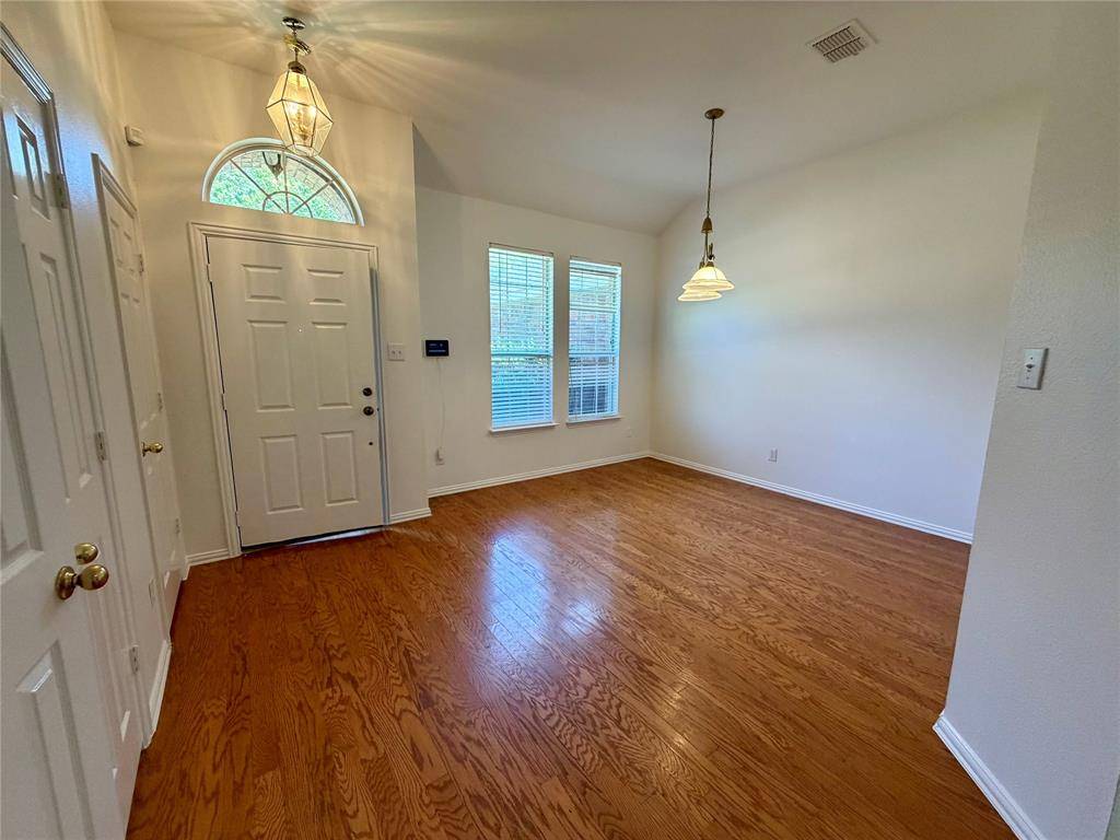 1584 Meadowview, Corinth, TX 76210