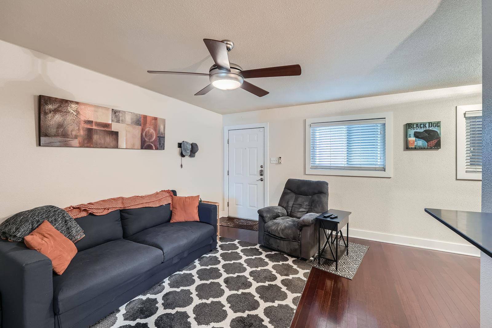 3815 Guadalupe ST #103, Austin, TX 78751