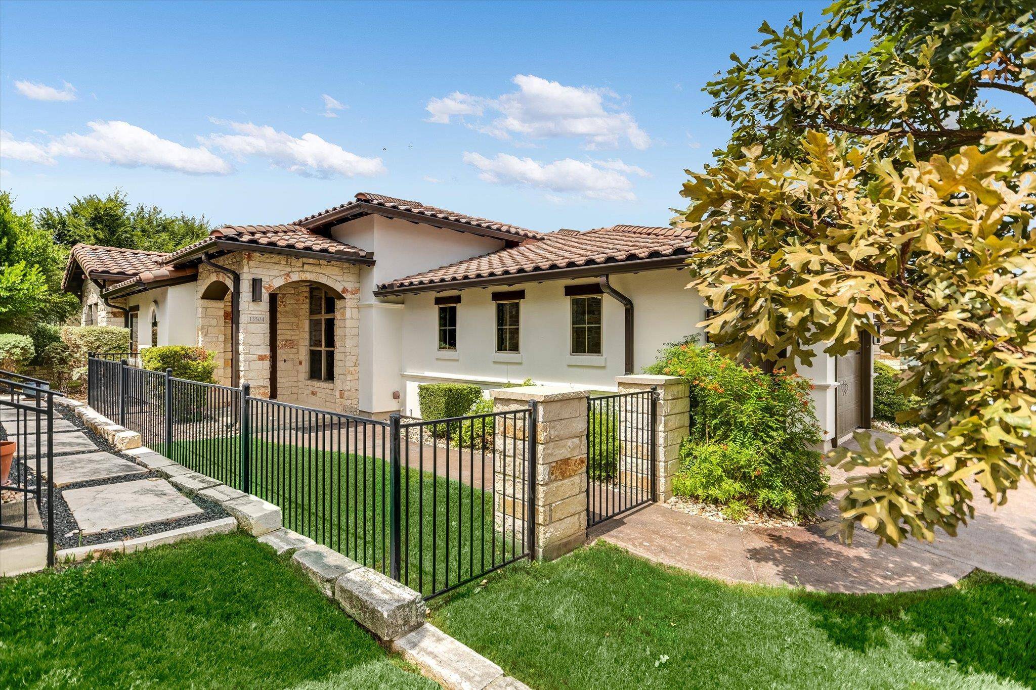 13504 Golden Wave LOOP #51, Bee Cave, TX 78738