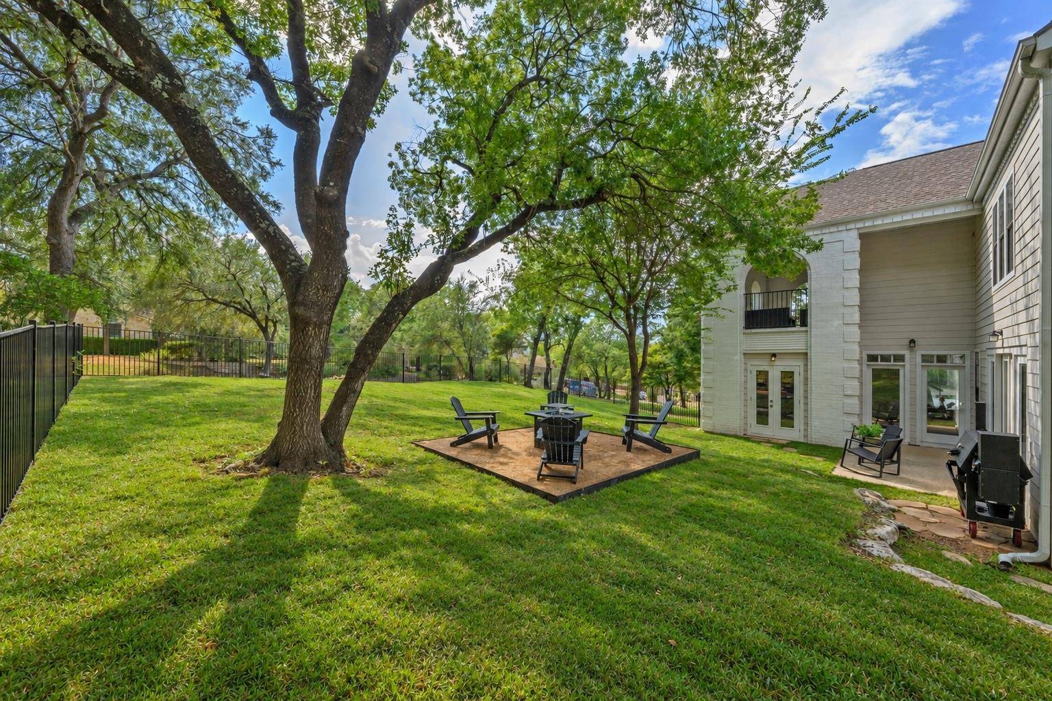 1603 Falcon Ledge DR, Austin, TX 78746