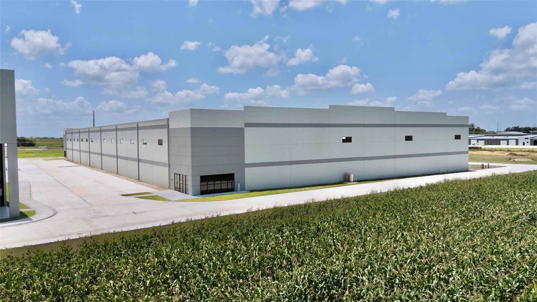21827 Us-79 HWY, Taylor, TX 76574