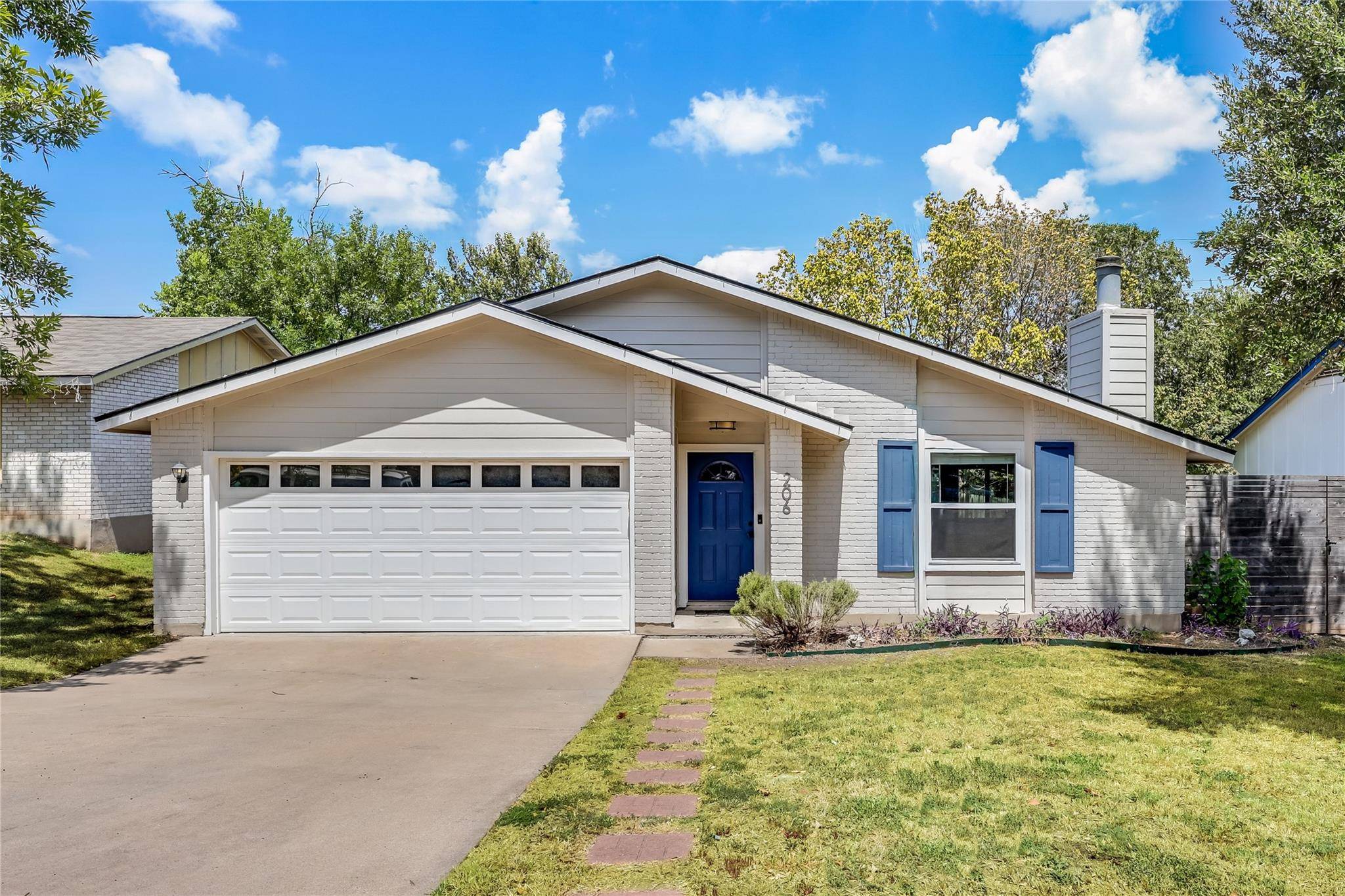 206 Clearday DR, Austin, TX 78745