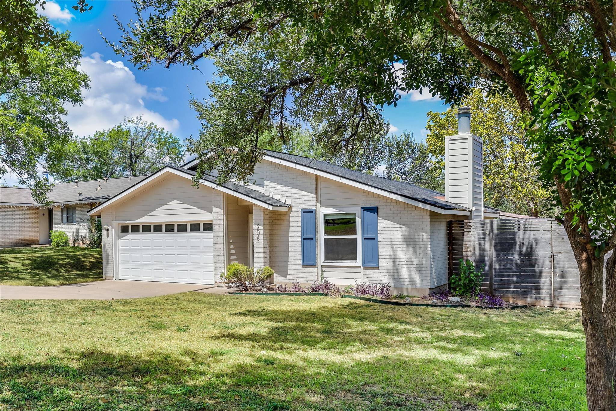 206 Clearday DR, Austin, TX 78745