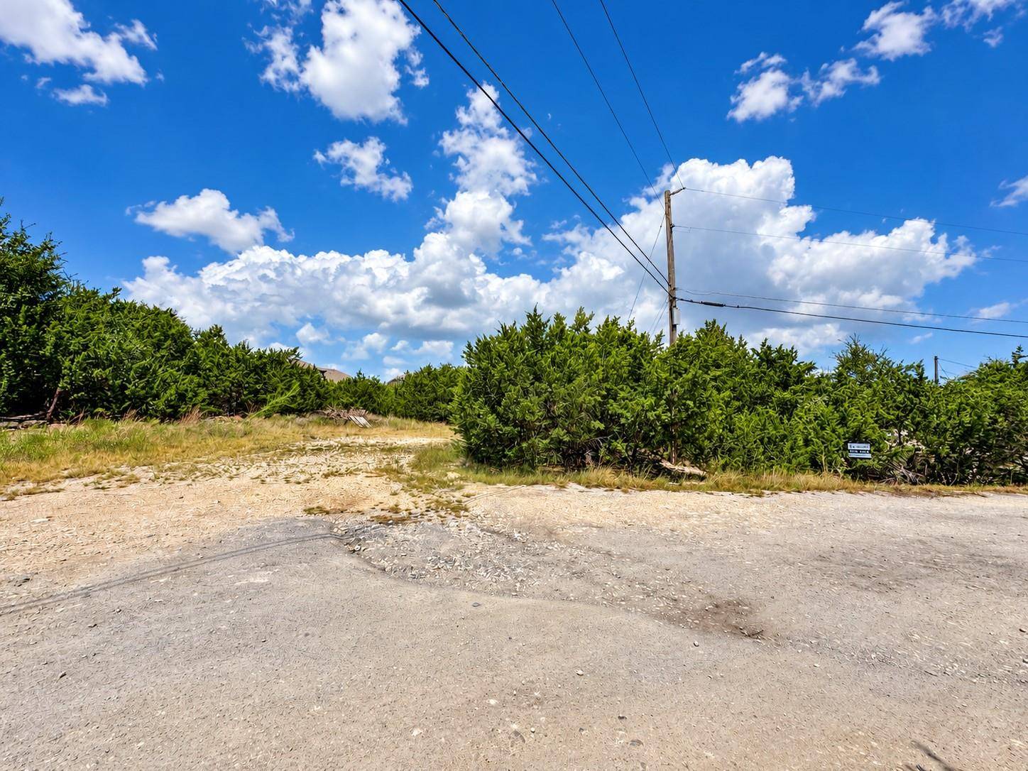 10013 JANET LOOP, Dripping Springs, TX 78620