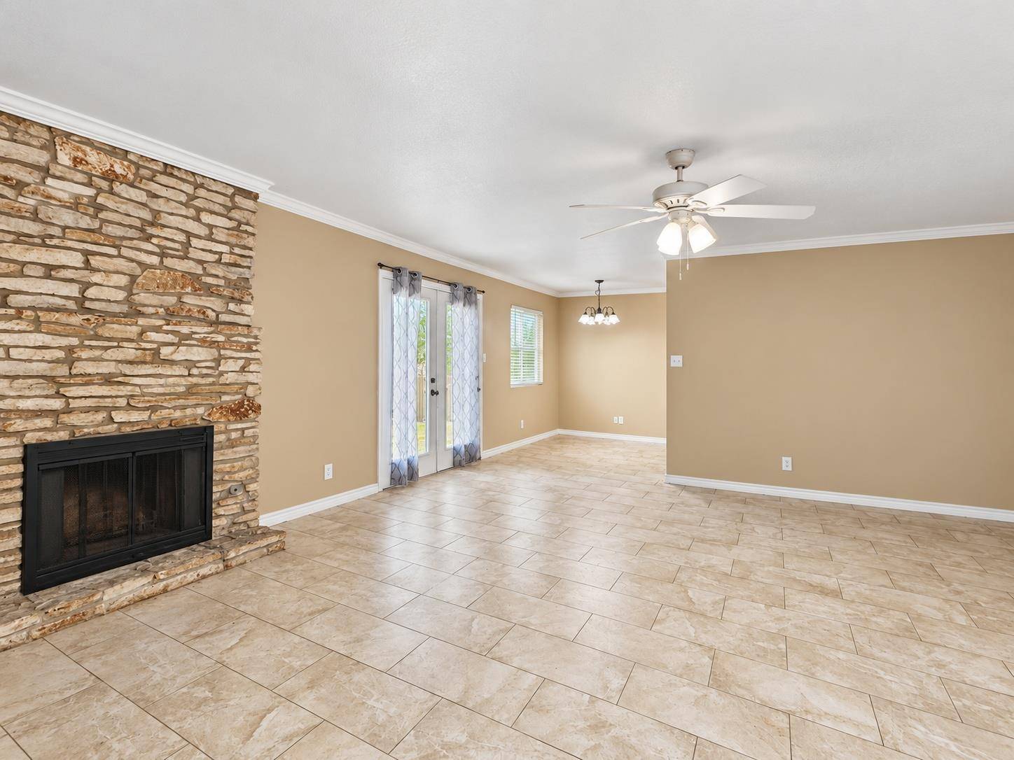 2518 Dovemeadow DR, Austin, TX 78744