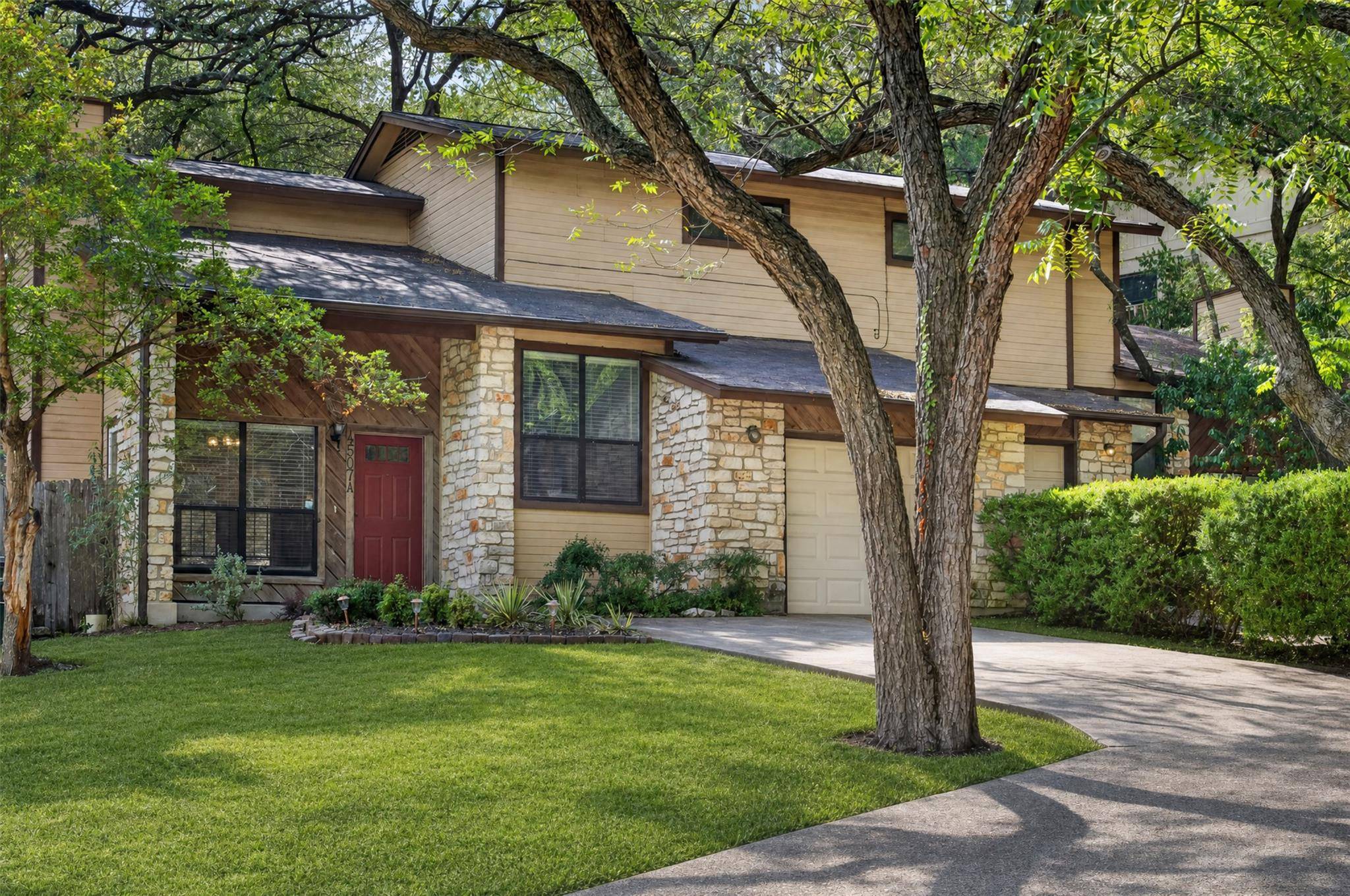 4507 Smooth Oak DR, Austin, TX 78759