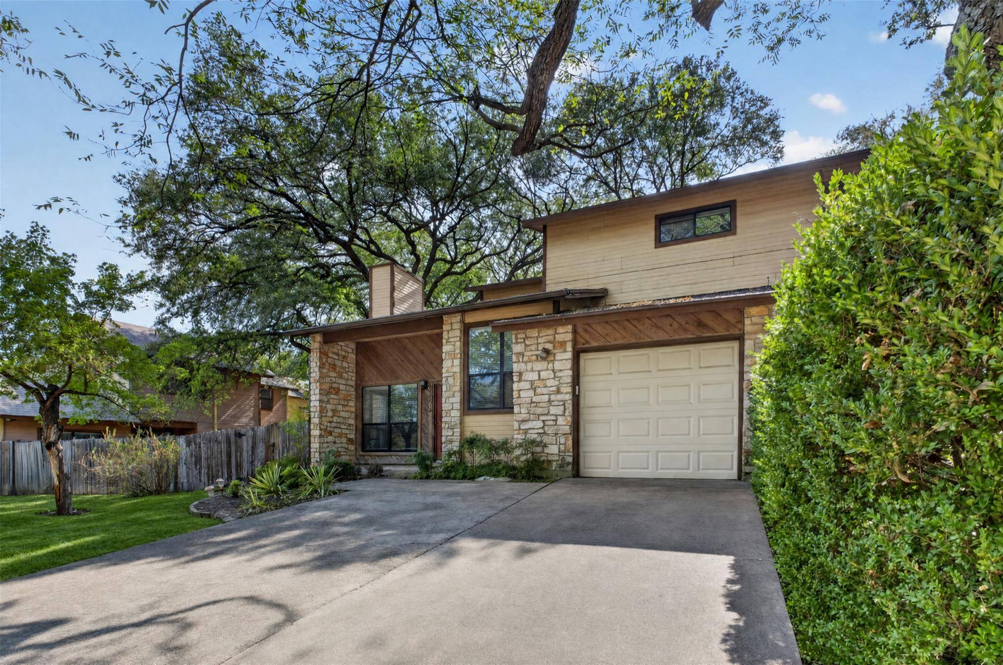 4507 Smooth Oak DR, Austin, TX 78759