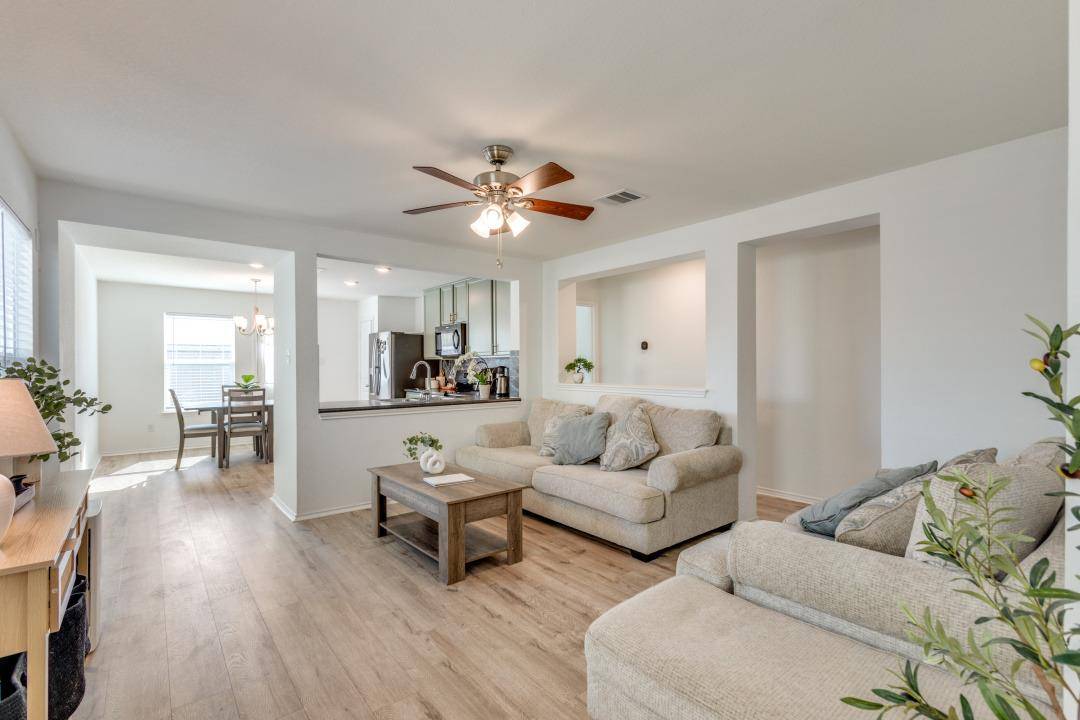 13521 Abigail Adams ST, Manor, TX 78653