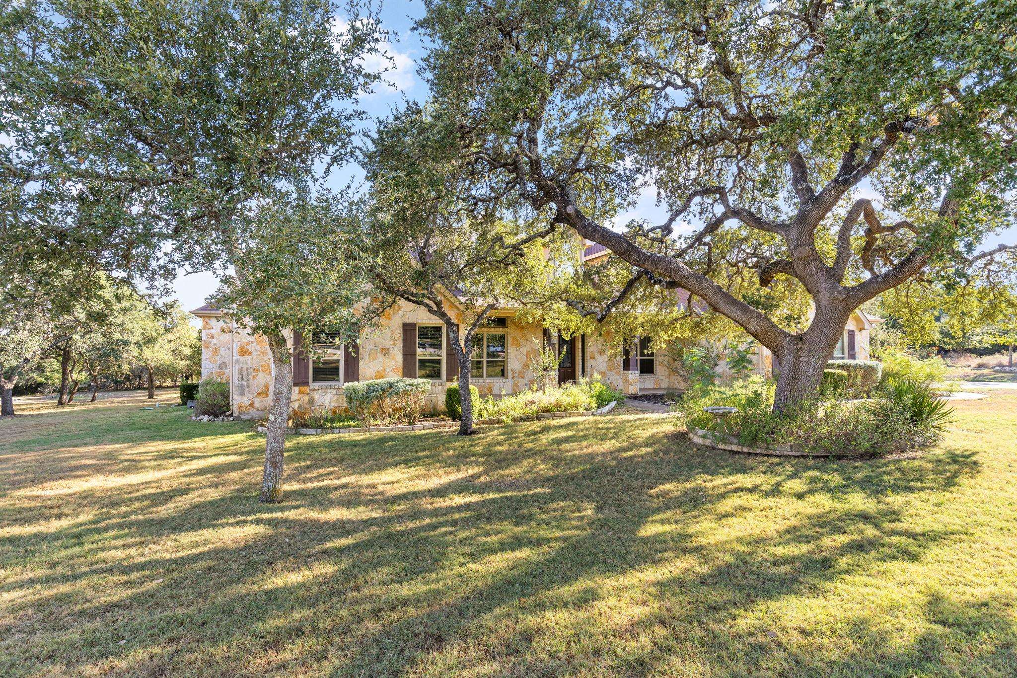 275 Lonely Pine CV, Driftwood, TX 78619