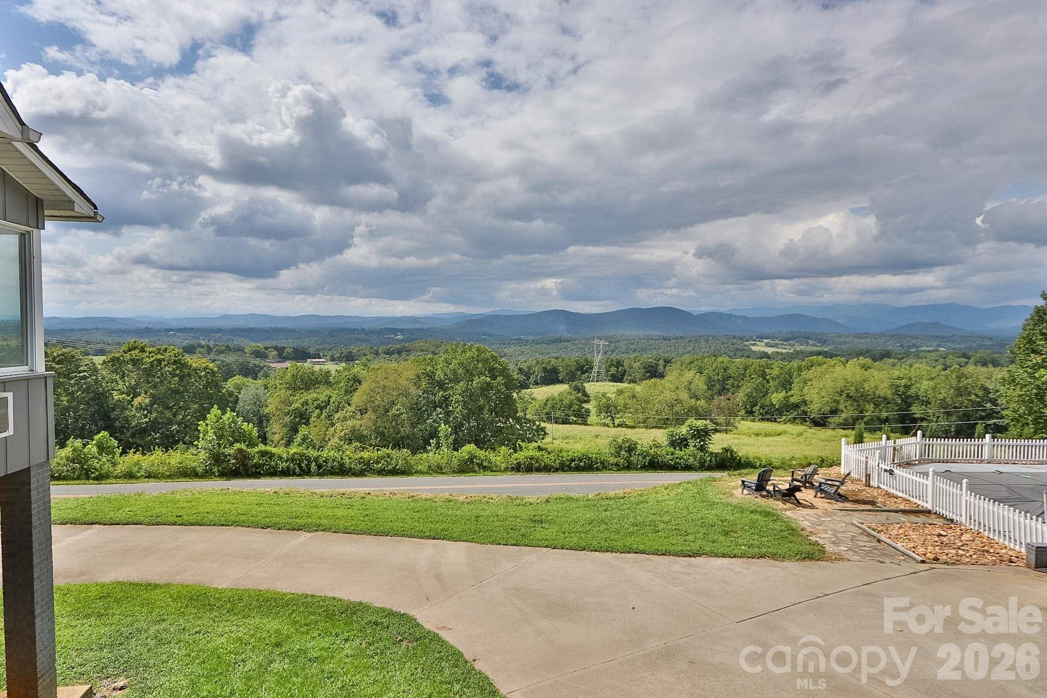 3459 Billings Hill Church RD, Traphill, NC 28685